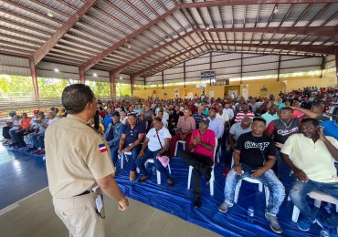 Ministerio de Defensa supera las 600 asistencias en su programa para pensionados en Duvergé