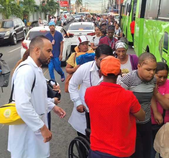 Fundación Cruz Jiminián y Hospital El Buen Samaritano inician jornada cirugía de hidrocefalia