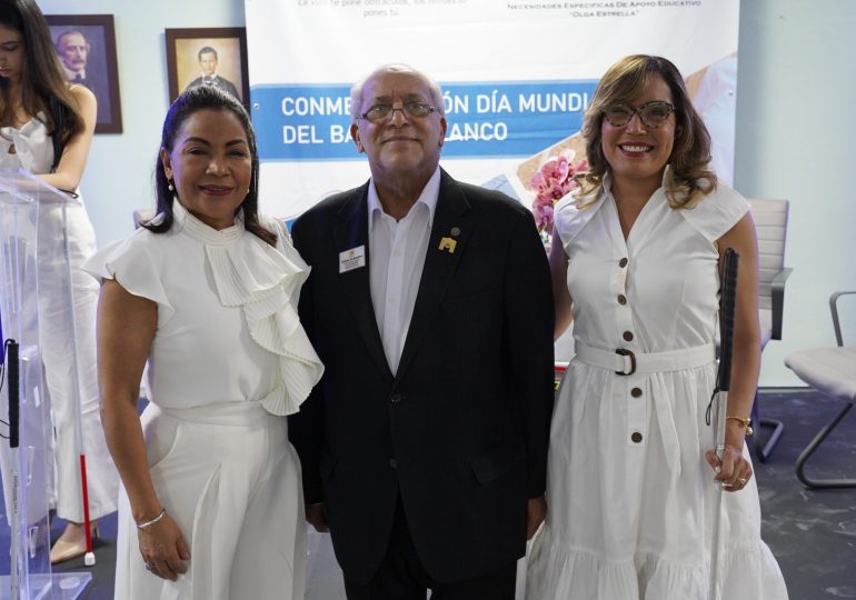 Minerd conmemora el Día Internacional del Bastón Blanco