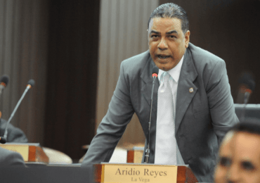 Aridio Vásquez Reyes asegura que la oposición no podrá derrotar al candidato del PRM en la Vega