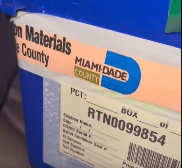 Hallan caja de boletas electorales abandonada  en autopista de Miami