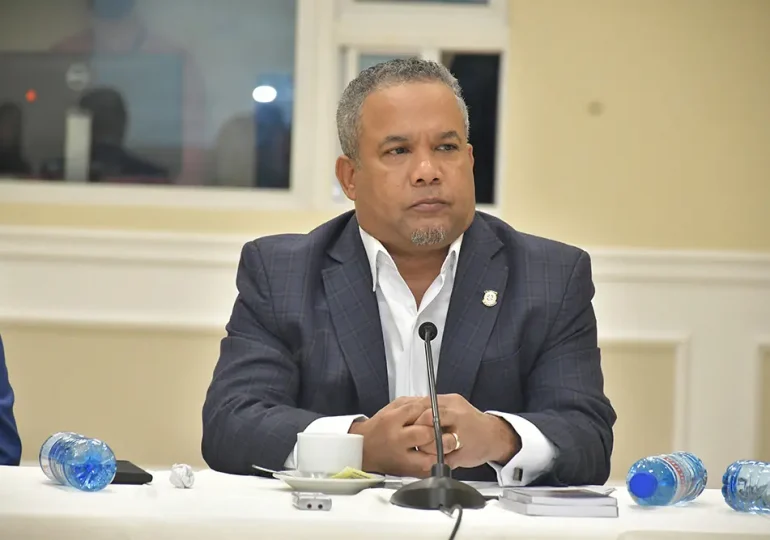 Senador Héctor Acosta declara patrimonio de RD$66.6 millones