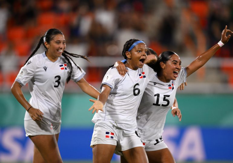 RD celebra su primer gol en el mundial Sub-17, anotado por Yuleini Brito del Club 5 de Abril de San Cristóbal