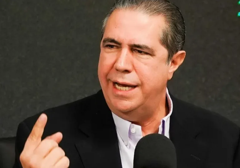 Francisco Javier advierte "si aprueban el proyecto de reforma fiscal, RD se convertirá en segunda Venezuela"