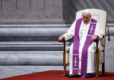 Papa Francisco pide perdón y expresa vergüenza por todos los pecados de la Iglesia