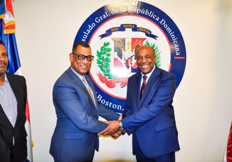 Antonio Almonte dice que enfocará su gestión en proteger intereses de dominicanos en Boston