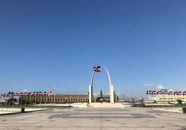 Alcaldía del Distrito Nacional asegura no posee jurisdicción sobre la Plaza de la Bandera