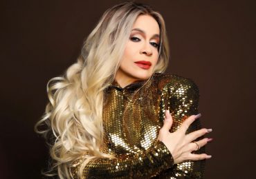 Miriam Cruz estrena nuevo tema navideño: “En estas navidades con mi gente”