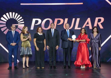 Adoexpo reconoce al Banco Popular por su servicio a exportadores