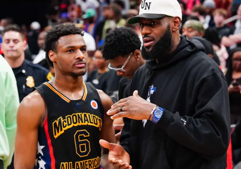 Lebron James y su hijo Bronny, por primera vez jugarán juntos en la NBA