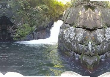 Prodemaren destruye un gavión y muro que atravesaban en río Zumbador arriba, Monseñor Nouel