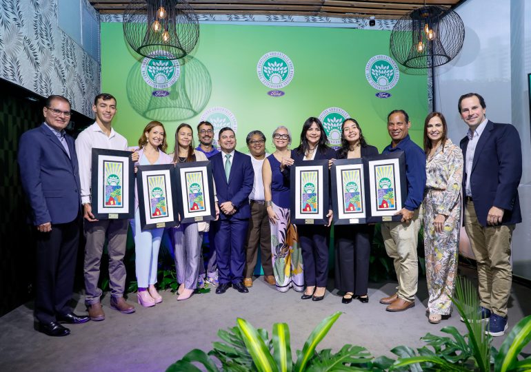 Donativos Ambientales Ford premia proyecto RE-AGRO del Banco de Alimentos de República Dominicana