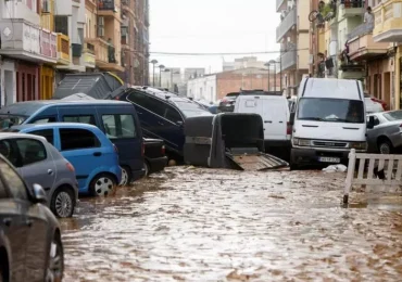 España continúa buscando víctimas tras las “inundaciones de siglo”