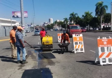 Ministro de Obras Públicas asegura Gobierno está comprometido con asfaltar todos los sectores del Gran Santo Domingo