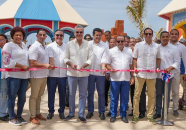 Presidente Abinader inaugura segunda fase de Cabo Rojo y recibe tercer crucero