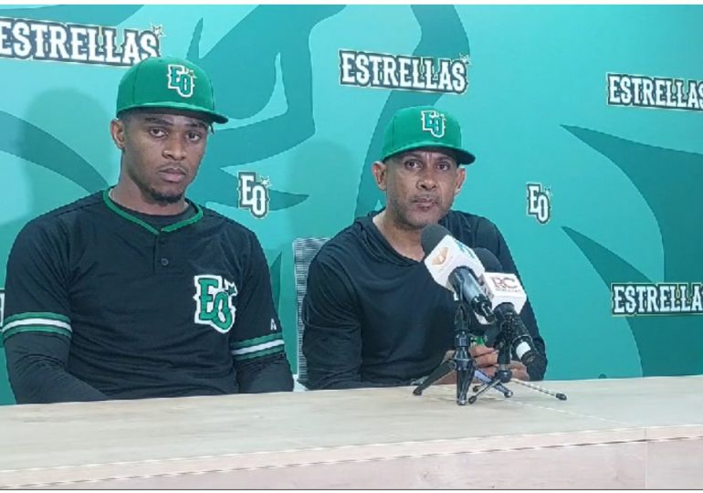 Estrellas quitan invicto a Leones del Escogido en San Pedro