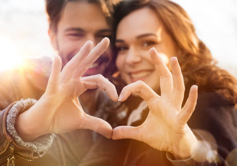 La longevidad de una relación no garantiza la felicidad, afirma psicólogo