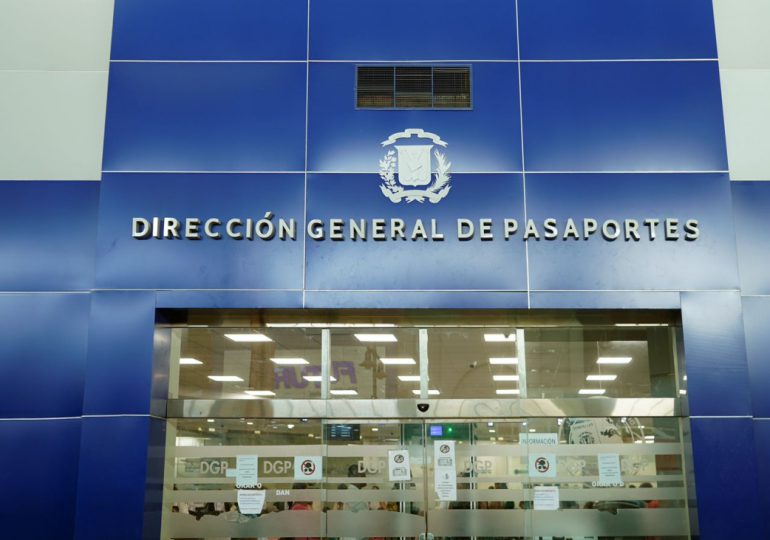 Dirección General de Pasaportes amplía horario en su oficina de Megacentro