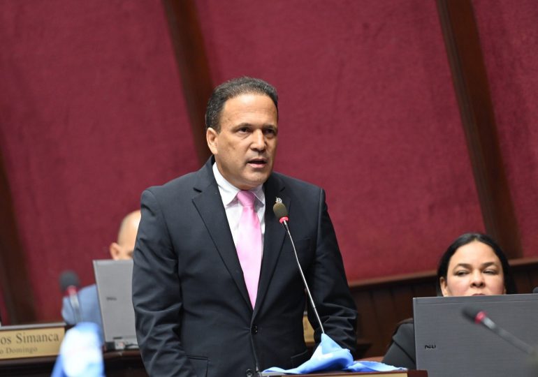 Diputado Román de Jesús solicita al Gobierno instalar el Sistema 9-1-1 en Sabana Grande de Boyá, Monte Plata