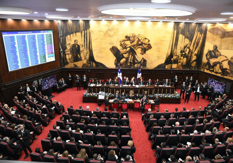 Asamblea Nacional deja proclamada la nueva Constitución de la República Dominicana