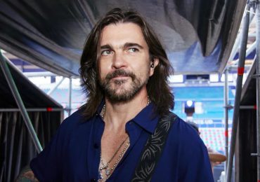 Juanes sorprende a fanática en Oklahoma tras su concierto: la acompaña cantando uno de sus éxitos desde su auto