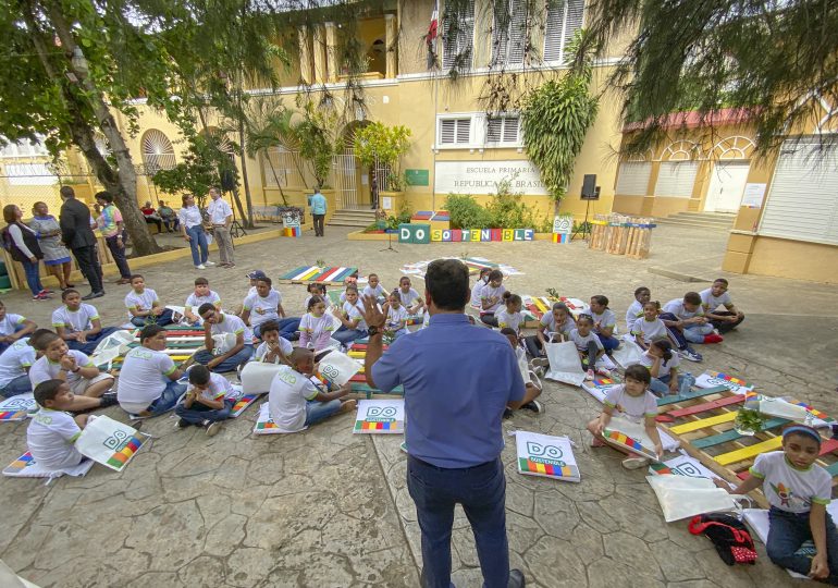 DO Sostenible y su Programa de Gestión Comunitaria impactan a más de 12,000 niños y jóvenes en todo el país