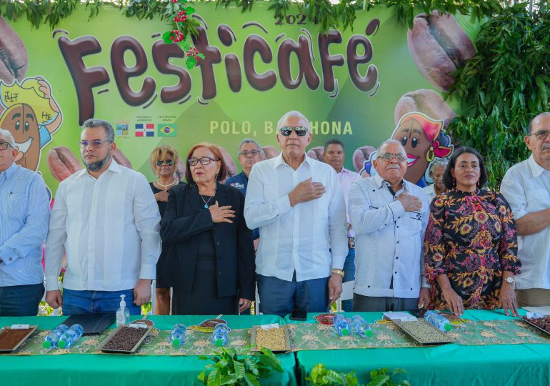 Hecmilio Galván resalta importancia de la caficultura dominicana