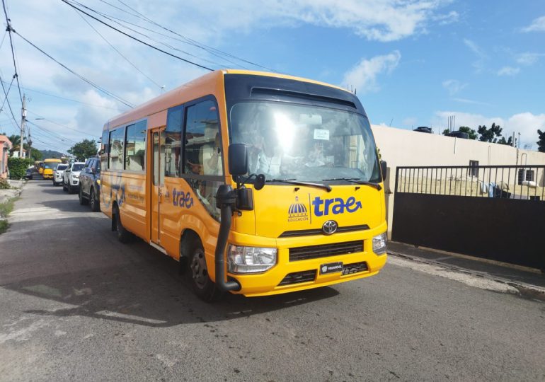 Ministerio de Educación declara desierta licitación de autobuses del Sistema de Transporte Escolar TRAE