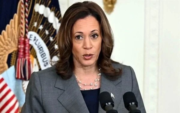 Kamala Harris apuesta por el centrismo en el esprint final de la campaña