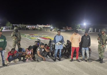 Someterán a la justicia a motociclistas que transportaban indocumentados haitianos