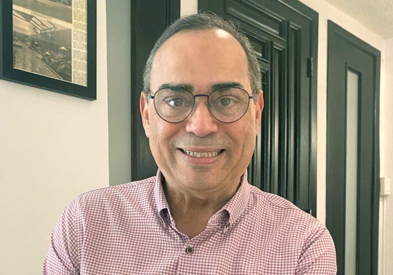 Gilberto Santa Rosa busca aportar "algo fresco y nuevo" a la salsa con su nuevo álbum