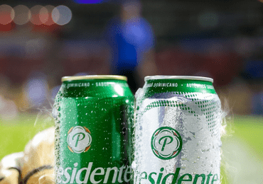 Cerveza Presidente estrena nueva lata de 16 onzas