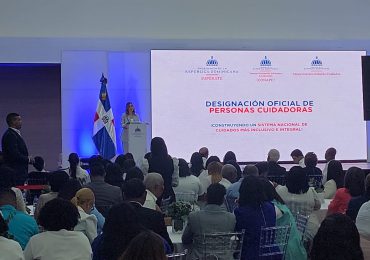 Gobierno designa oficialmente a 90 personas cuidadoras en Conape