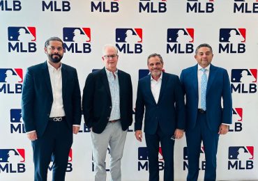 Representantes de MLB y Comisionado de Béisbol se reúnen para fortalecer los registros de academias y dopaje en RD