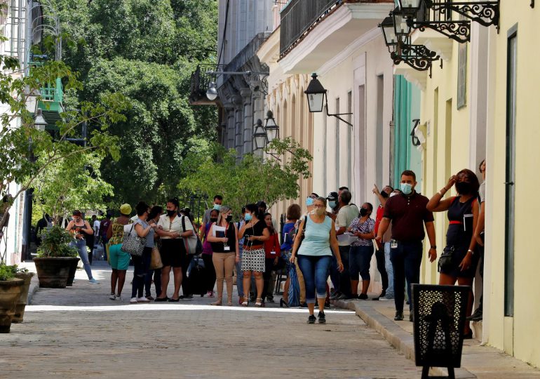 Cuba reporta daños en casas, electricidad y aludes de tierra por sismos en zona oriental