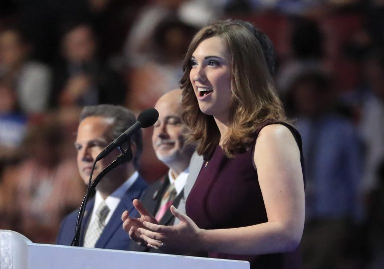 Sarah McBride se convierte en la primera congresista transgénero de la historia de EE.UU.