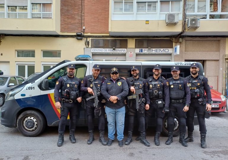 Policía Nacional participa en la desarticulación de red internacional de tráfico de migrantes