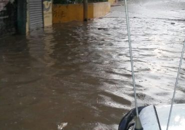 Se reportan inundaciones en Mao, Valverde, ante el paso de la tormenta tropical Rafael