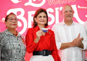 ¡La Brisita llega al Cibao! Raquel Peña encabeza lanzamiento del Bono Navideño y Almuerzos del Cambio