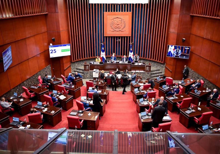 Senado escoge a unanimidad titulares y suplentes de la JCE periodo 2024-2028