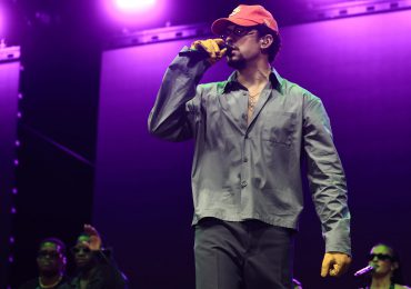 Bad Bunny, a los votantes puertorriqueños: "Escuchen a su corazón y no se dejen engañar"