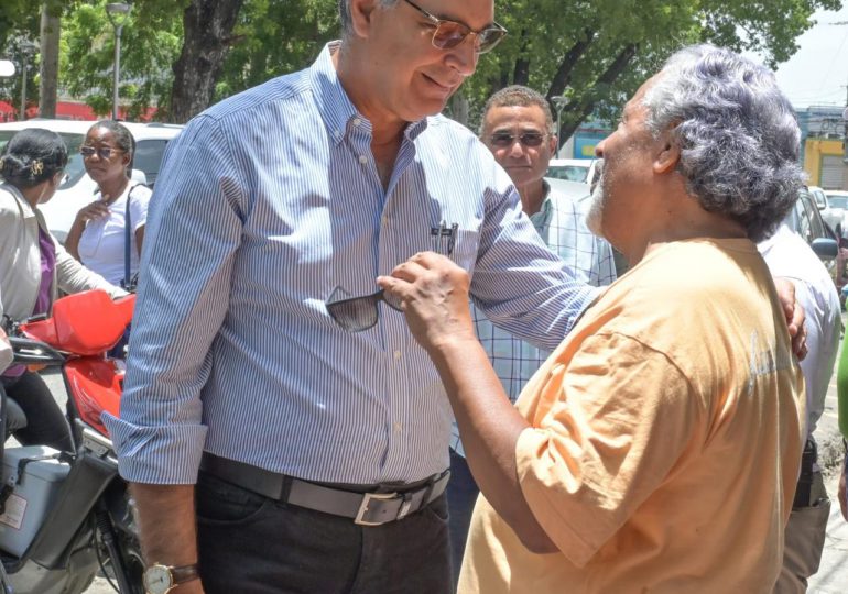 Santiago Hazim, entre los funcionarios mejor valorados por su gestión pública l