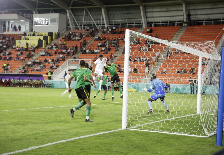 RD golea a Dominica y da un paso de gigante hacia la Copa Oro