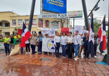 Diputadas del Parlacen lideran movilización por la erradicación de la violencia de género