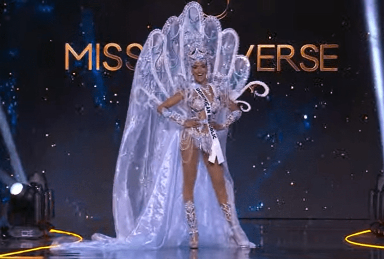 VIDEO: Celinee Santos brilla en la preliminar del Miss Universo