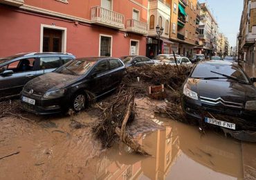 Dominicanos en Valencia: "Nos pasamos la noche sacando agua para no morir", relata misionera