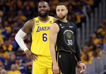 LeBron, Curry y Rapinoe: las estrellas deportivas que apoyan a Kamala