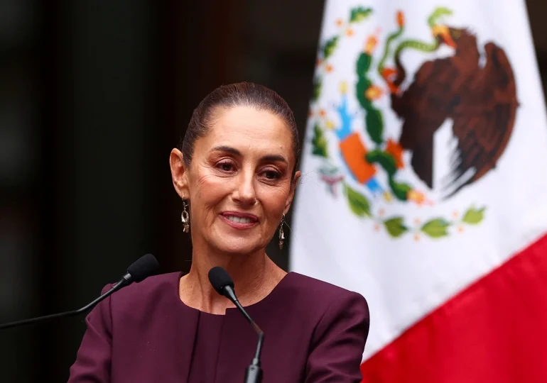 Presidenta de México, Claudia Sheinbaum, analiza ir a la investidura de Trump tras una llamada "en muy buenos términos"