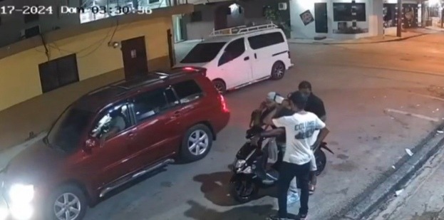 Conductor perseguido por agentes policiales atropella hombre en Higüey