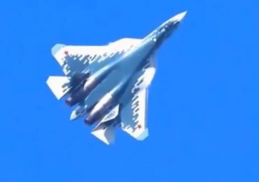 Rusia presenta su caza Su-57 de exportación